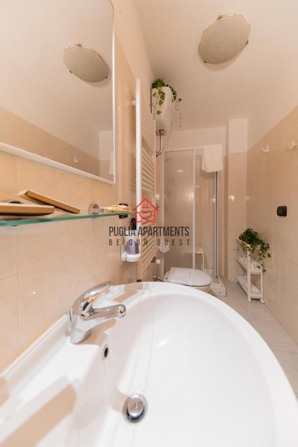 Casa Flamingo Per 4 Persone Nel Centro Di Bari Apartment Exterior photo